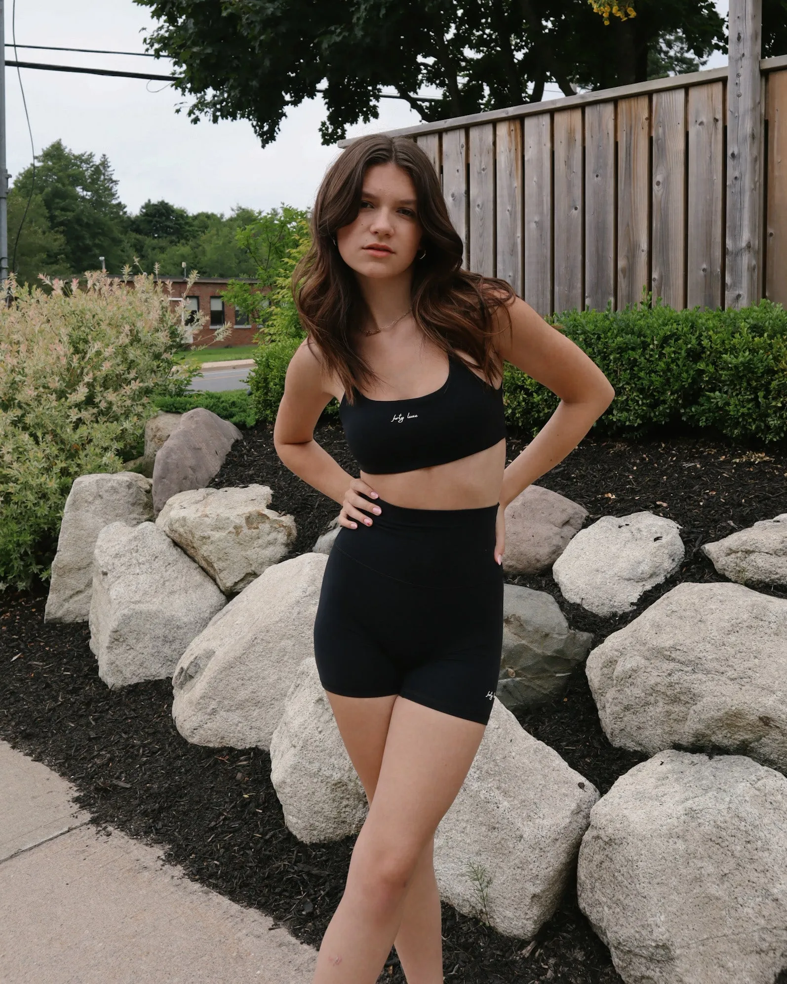 4VITALITY™ STRAPPY BRA (BLACK)