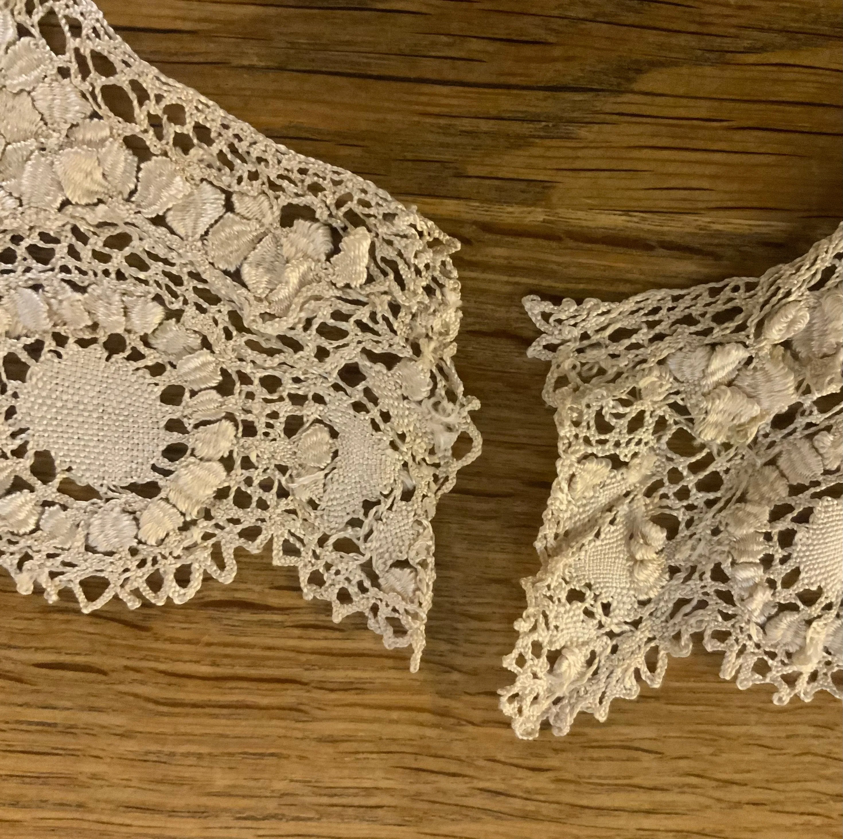 Antique Collar - Lace - 1900