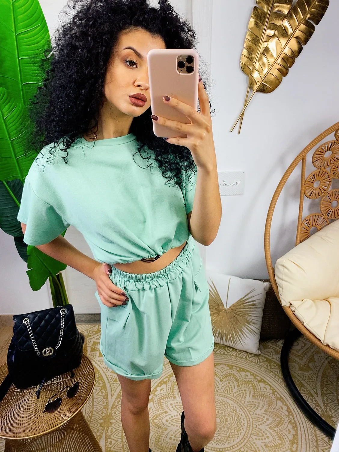 Completo sportivo maglia e short menta
