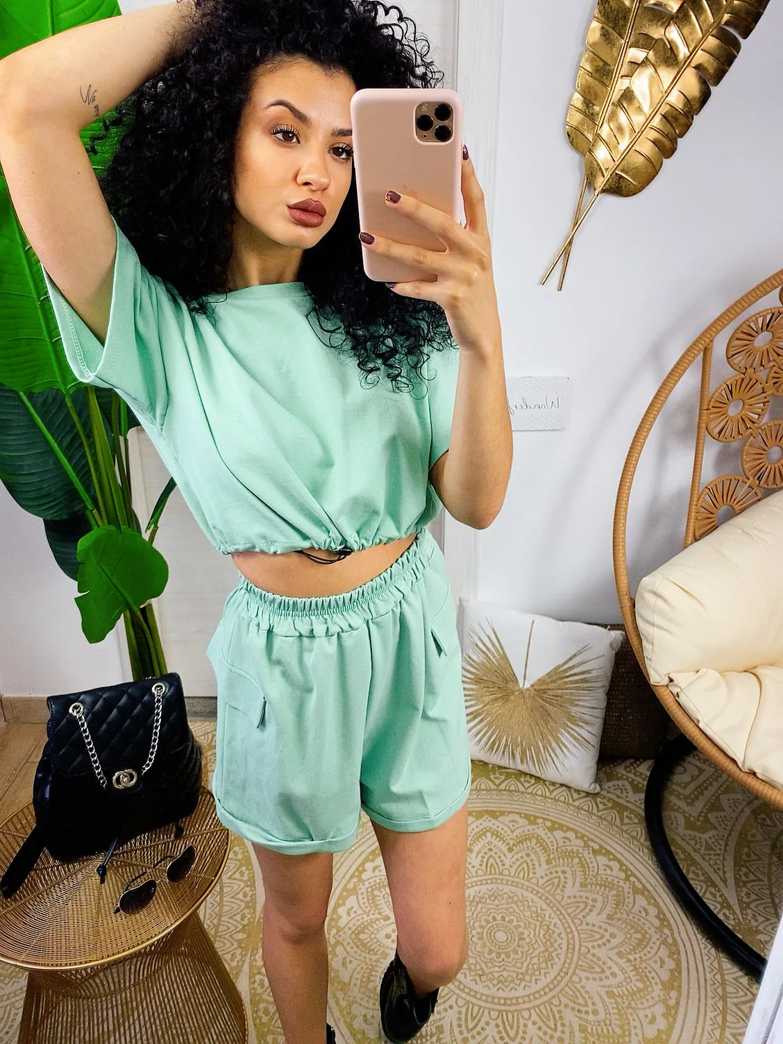 Completo sportivo maglia e short menta