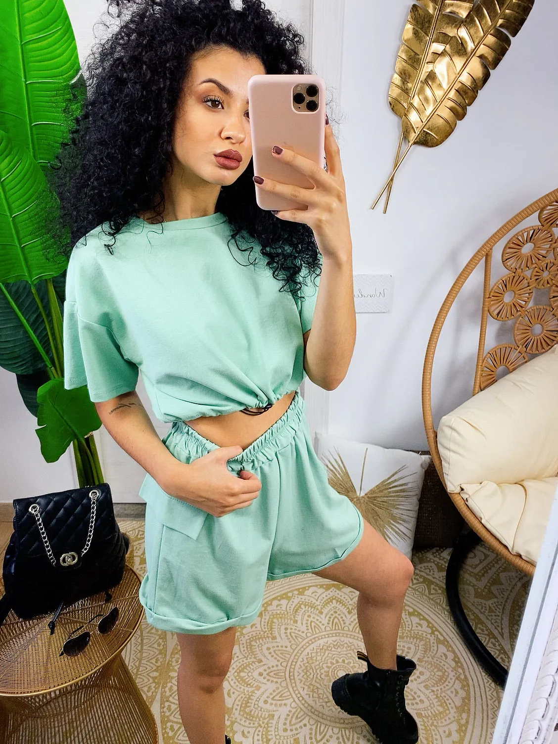 Completo sportivo maglia e short menta