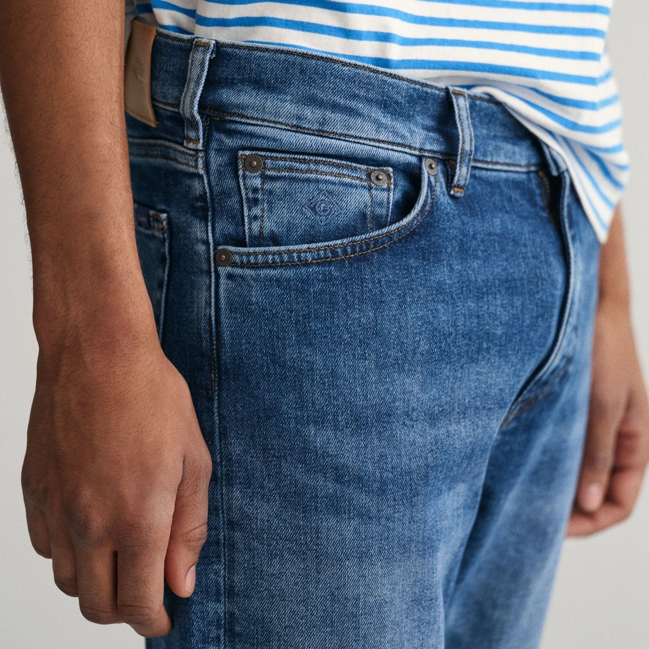 GANT Arley Regular Fit Jeans Mid Blue Core